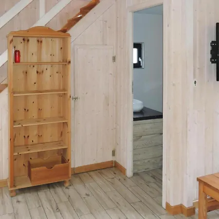 Home, Nowe Warpno, For 6 Persons, Cleaning Included Prázdninový dům *